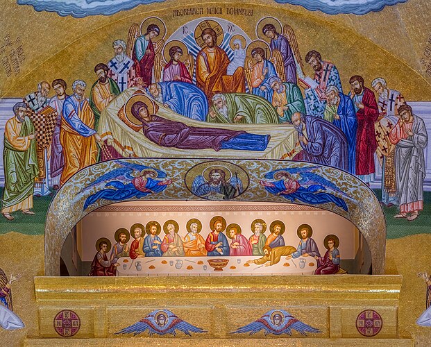 Картина «Тайная вечеря» и мозаика «Смерть Девы Марии[англ.]» в монастыре Кокош, Румыния.