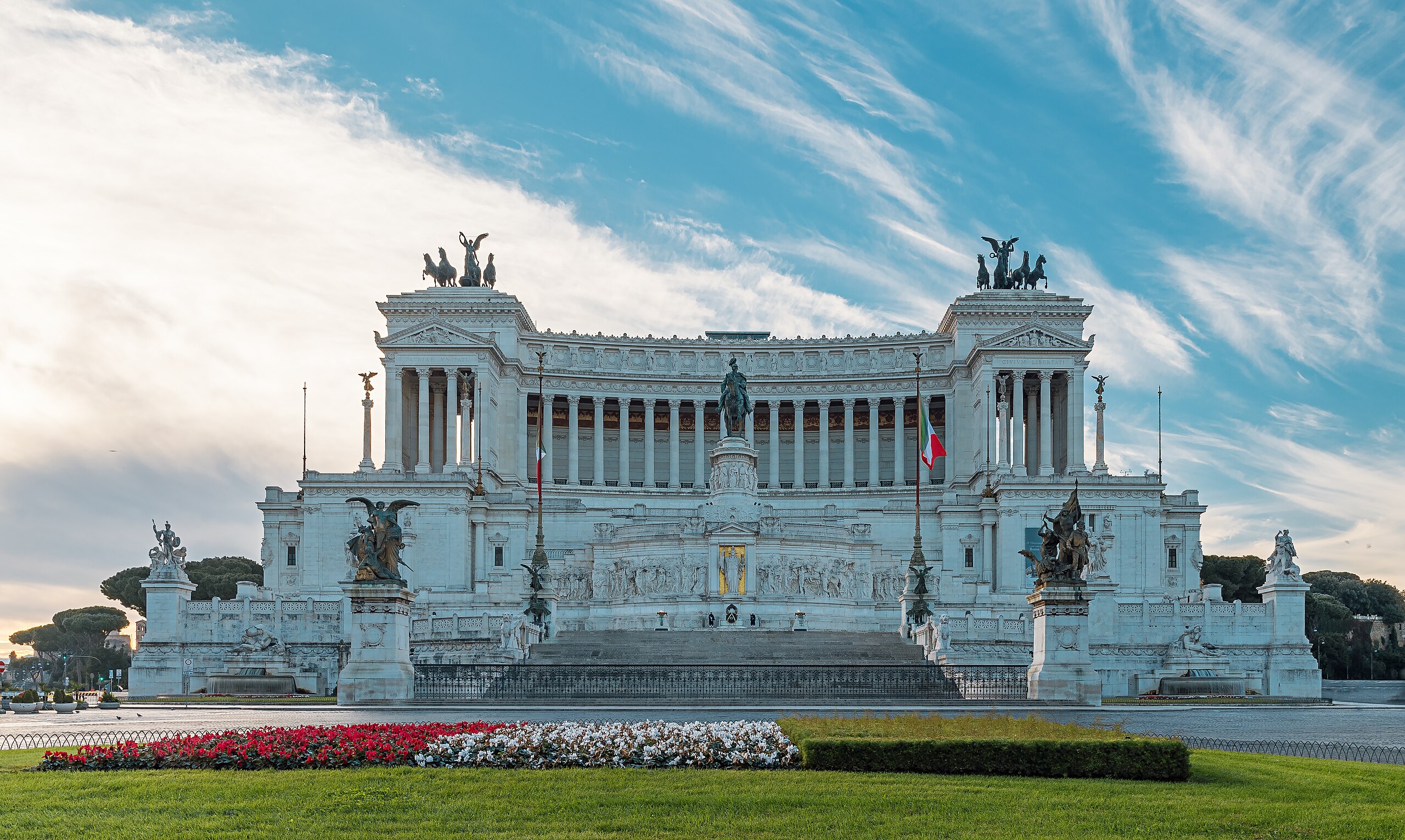 File:Monument Vittorio Emanuele II.jpg - Wikimedia Commons