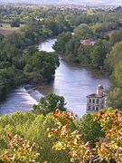 Le moulin de Bagnols, construit en 1827 par Jean-Marie Cordier pour capter les eaux de l'Orb.