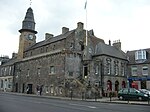 Altes Rathaus von Musselburgh (rechts hinter der Tolbooth)