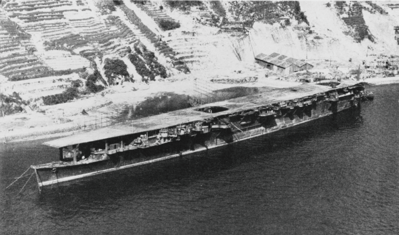 File:NH 111642 Japanese aircraft transport ship, RYUHO, ex-TAIGEI depot ship (cropped).tif