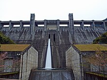 Nakasujigawa dam.jpg