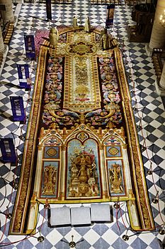 Notre-Dame de París - Tapis monumental du chœur - 006.jpg