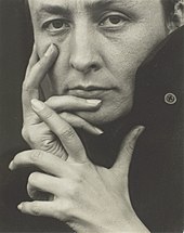 Photograph of Georgia O'Keeffe by Alfred Stieglitz in 1918. O'Keeffe-(hands).jpg