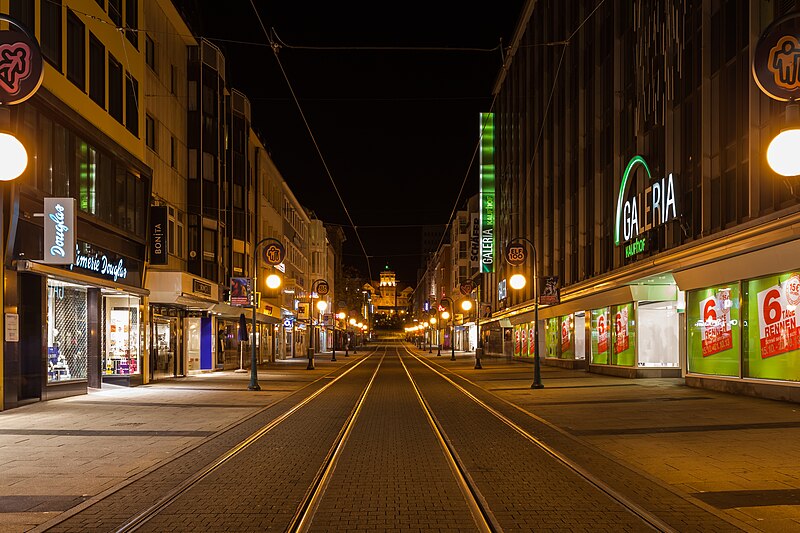 File:Obere Königsstraße, Kassel, Alemania, 2013-10-19, DD 01.jpg