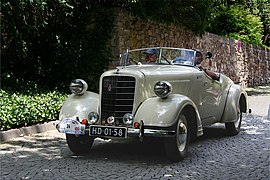 Opel Super 6 roadster with body by Kühn, front and left side