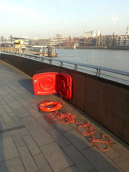 File:Opened Lifebuoy Box - geograph.org.uk - 1211445.jpg