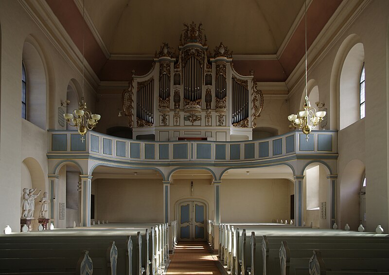 Datei:Orgel Stadtkirche Bad Arolsen.jpg