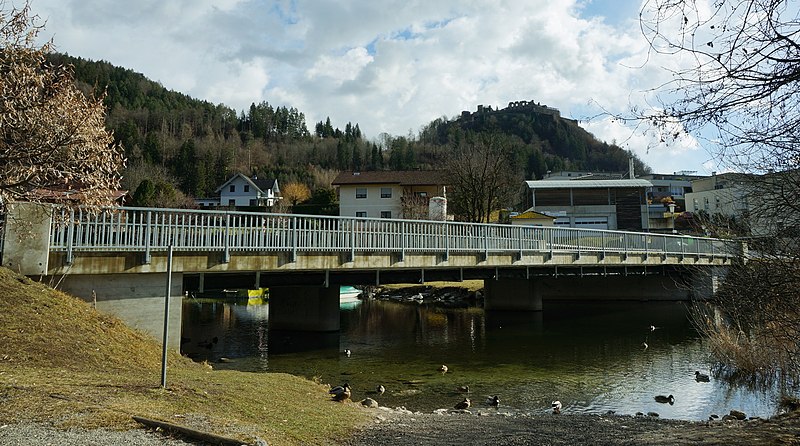 File:Ossiachersee Abflussbrücke, Kärnten.jpg