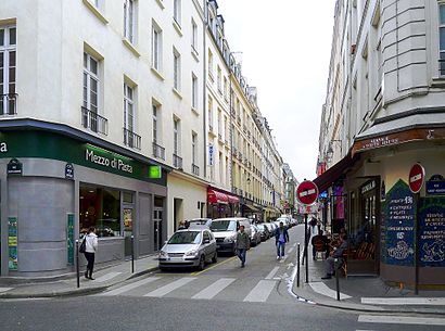 Comment aller à Rue du Roule en transport en commun - A propos de cet endroit