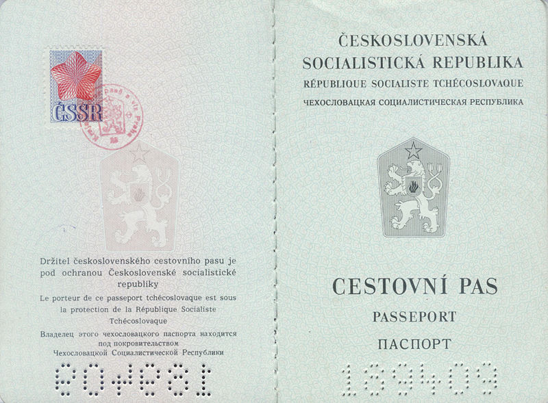 File:Passport cssr 1967.jpg