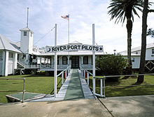 Before Katrina Pilottown Riverport Pilots Highsmith.jpg