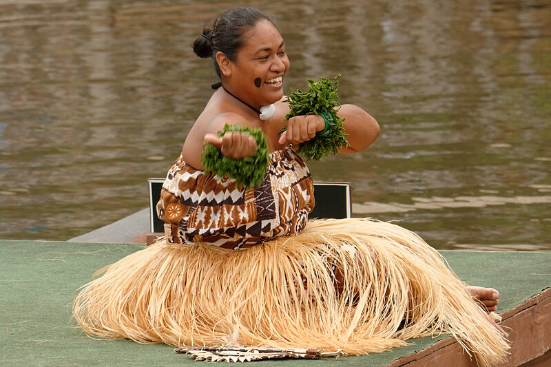 File:Polynesian Cultural Center - Canoe Pageant (14036987796).jpg