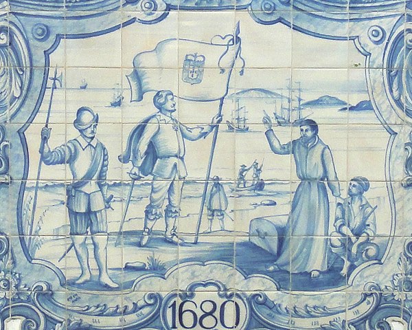 The Portuguese established Colonia do Sacramento in 1680.