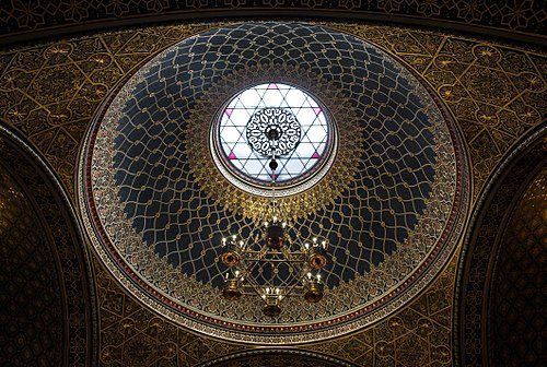 Praha Spanish Synagogue Dome 01.jpg