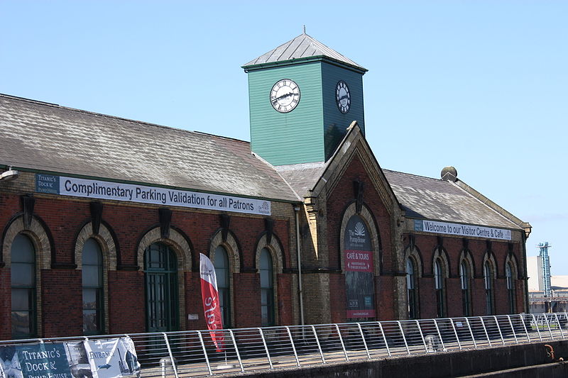 File:Pump House, Belfast, April 2010 (02).JPG