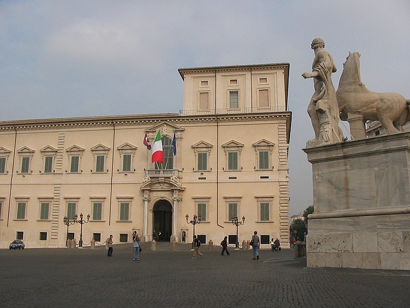 File:Quirinale Roma.JPG