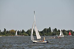 Reeuwijkse Plassen (3848219591).jpg