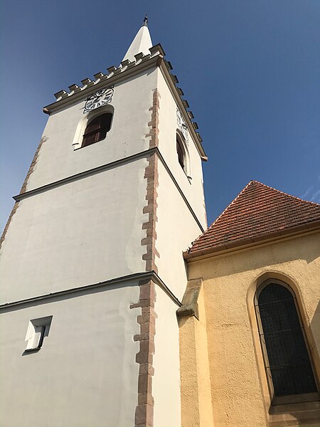 File:Renesanční věž kostela sv. Vavřince.jpg