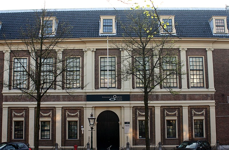 File:Rijksmuseum van Oudheden.jpg