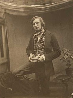Roger Fenton 1852.jpg