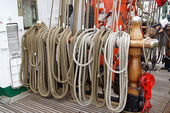 Heavy Ropes and Tackles for Sails