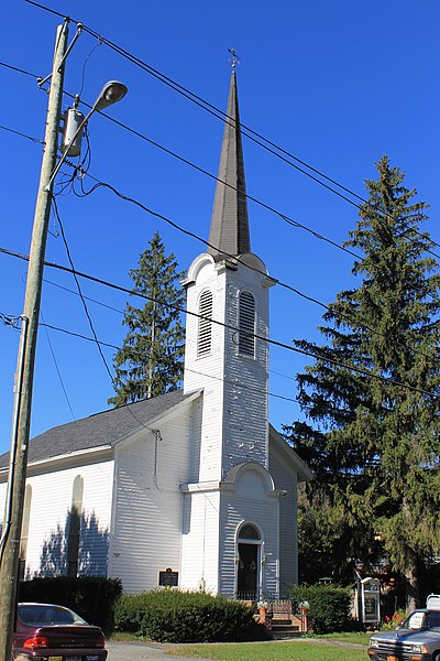 File:Roscoe Presbyterian Church, Roscoe, NY.JPG