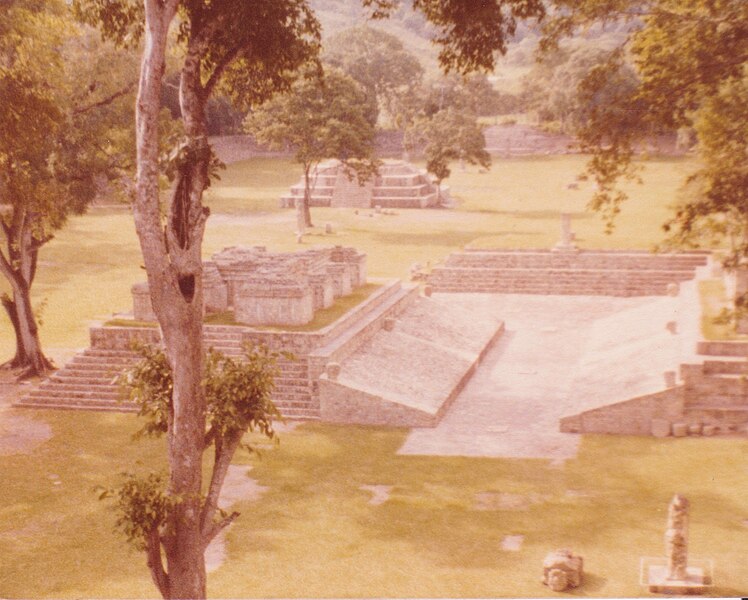 File:Ruinas de Copán, Honduras 1980 08.jpg