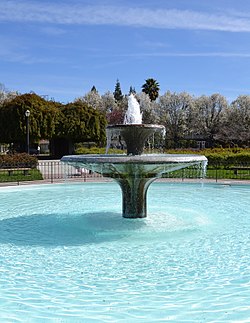San Jose Municipal Rose Garden Fountain.JPG