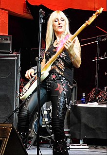 Pedersen performing with Vixen in 2014