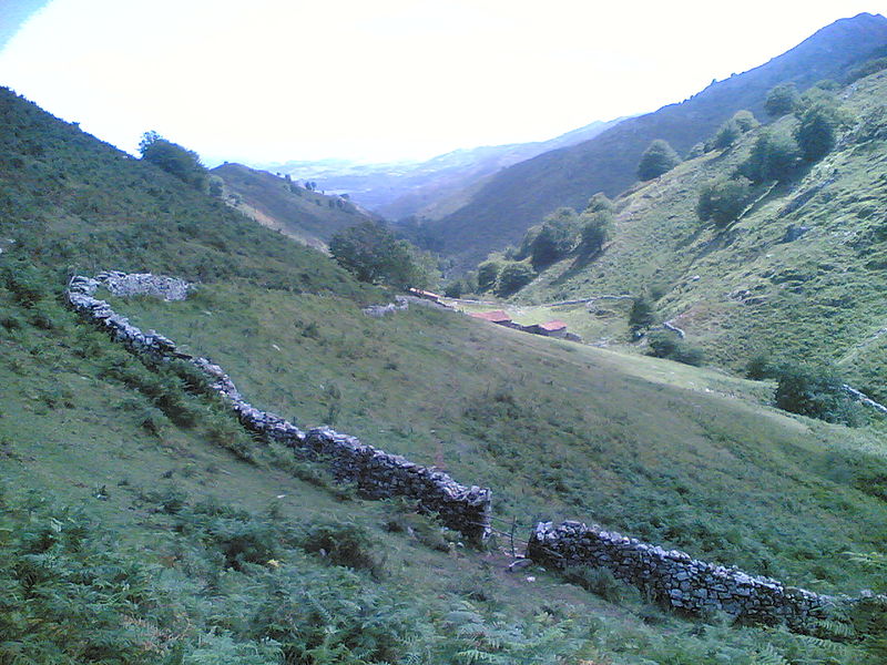 File:Sierra del cuera - panoramio.jpg