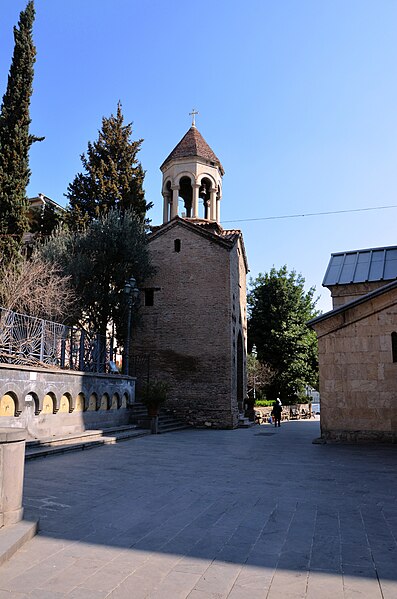 File:Sioni Cathedral, Tbilisi DSC 2929p (17027339136).jpg
