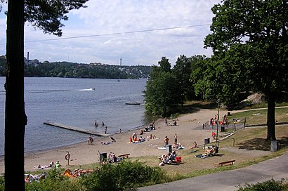 Vägbeskrivningar till Solviksbadet med kollektivtrafik