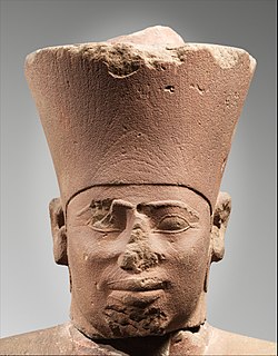 Mentuhotep II:ta esittävä veistos