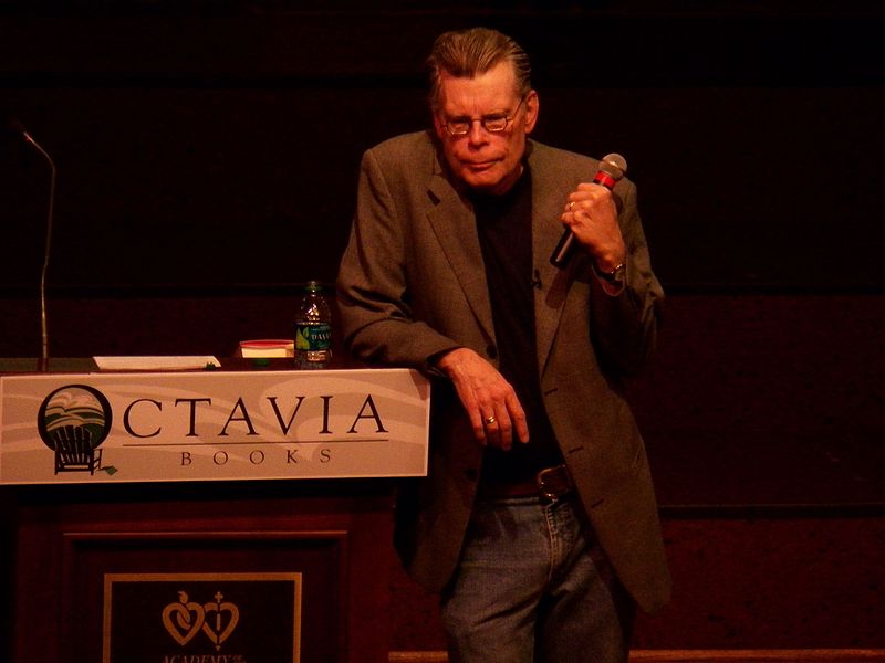 File:Stephen King - 2011.jpg