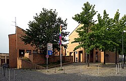 Stiftisches Humanistisches Gymnasium Mönchengladbach, Vorderseite.jpg