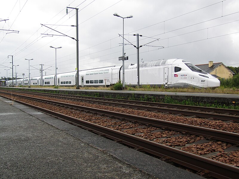 File:TGV M Plouaret.jpg