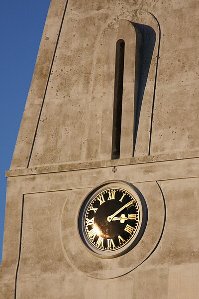 File:Trinity church clock.JPG