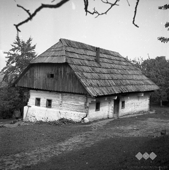 File:Tučmanova hiša, Spodnji Brezen (z letnico 1777) 1963 (2).jpg