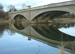 <span class="mw-page-title-main">Gunthorpe Bridge</span> Bridge