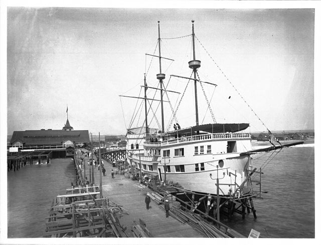 Venice Pavilion and Ship Cafe, c. 1905–1913