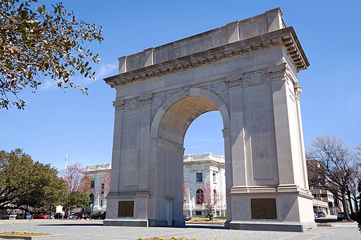 Victory Arch, Newport News-2