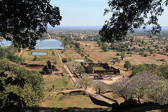 Vista da vicino alla cima di Wat Phou