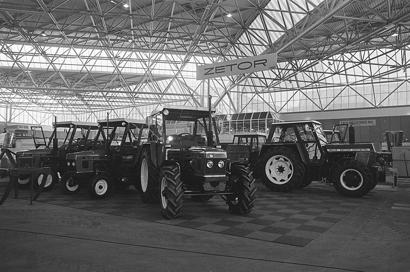 File:Voorbereiding Landbouw RAI 82 in nieuwe hallen van RAI in Amsterdam opent 18 jan, Bestanddeelnr 931-9104.jpg
