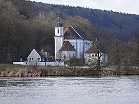 Wallfahrtskirche Mariä Himmelfahrt und Naabmündung in Mariaort