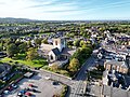 Thumbnail for File:Y Gadeirlan Llanelwy (cefndir morfa Rhuddlan - Bryniau Clwyd) - St Asaph with Bryniau Clwyd AONB in the background 01.jpg