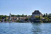 Yvoire ingon sa nakita gikan sa Lake Geneva