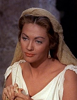 Yvonne De Carlo elokuvassa Kymmenen käskyä vuonna 1956.