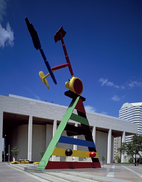 File:"Personage and Birds," by the Spanish surrealist Joan Miró, stands outside Chase Tower, Houston, Texas LCCN2011633353.tif