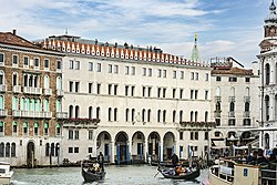 T Fondaco dei Tedeschi in Venice – DFS Group opens first European store -  LVMH